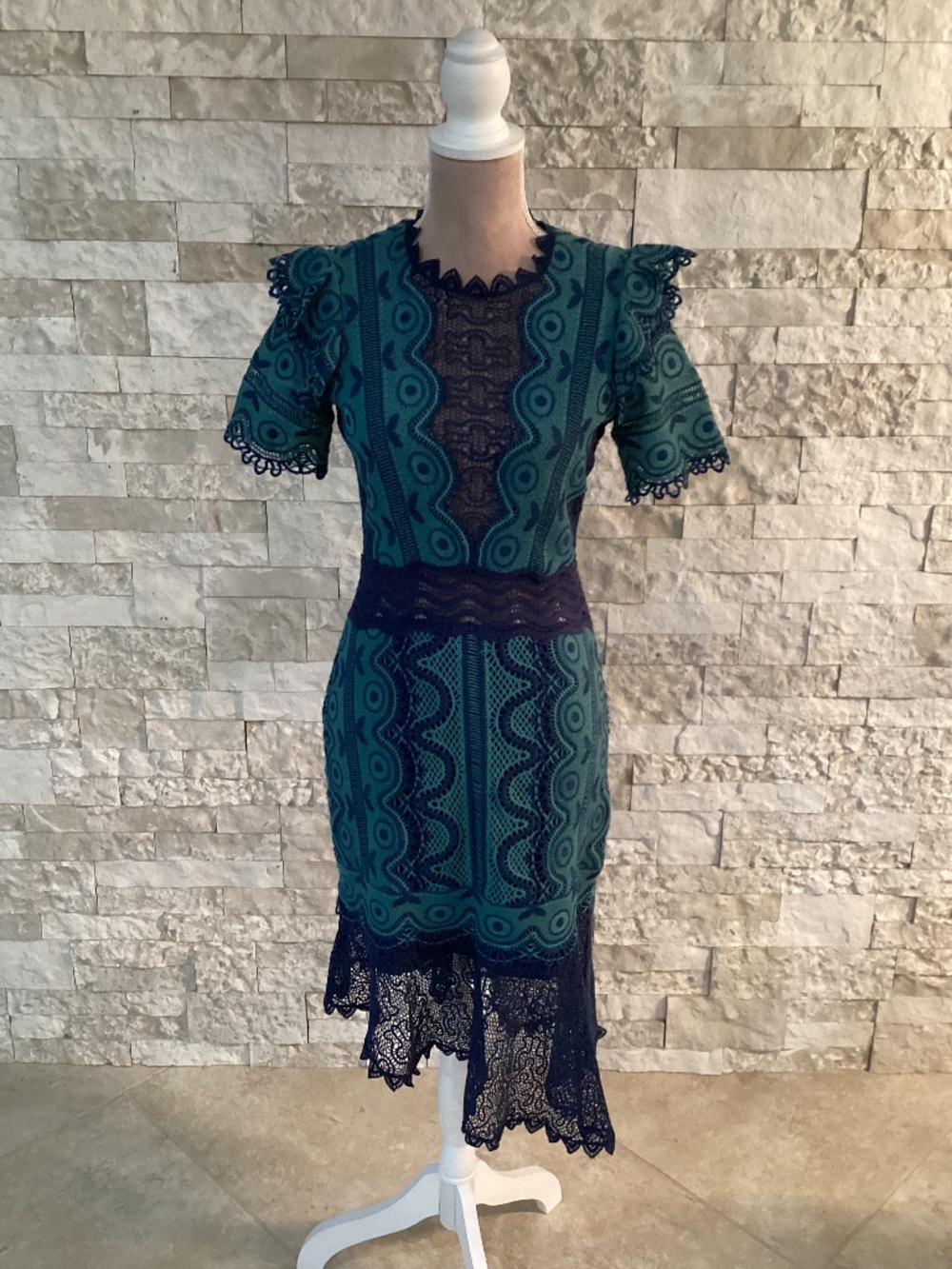 Sea New York Lola Lace Midi Dress